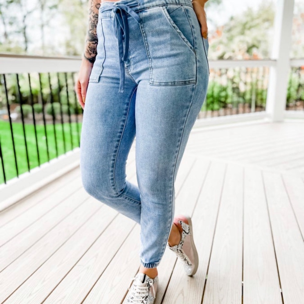 Risen jean joggers - Picture 2 of 4